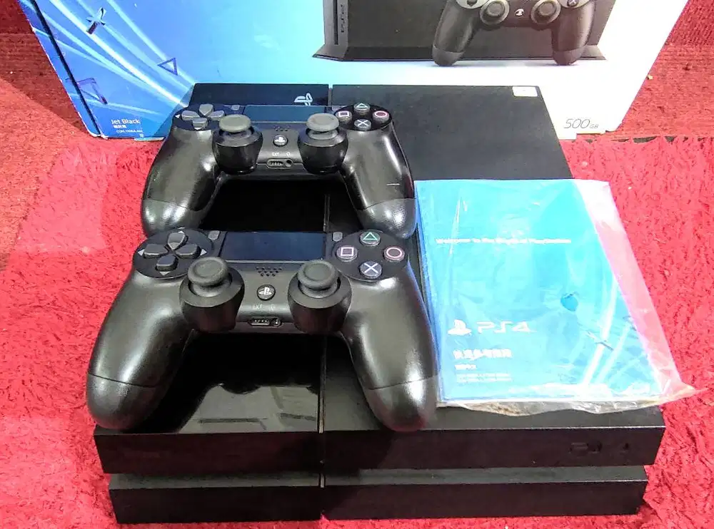 PS 4 SECOND FAT Seri11 FULLSET 500GB FULL GAME MALANG