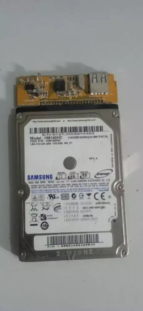 Di jual hardisk eksternal