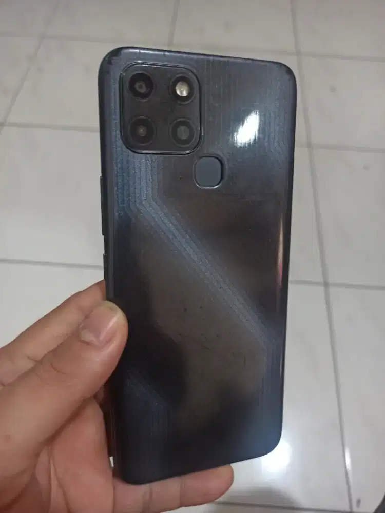 Infinix Smart 6 Polar Black 32Gb/Ram2Gb ORI Perfect Golden ponsel