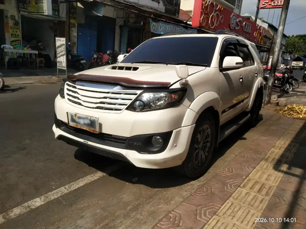 fortuner Vnt TRD metic 2015 AB