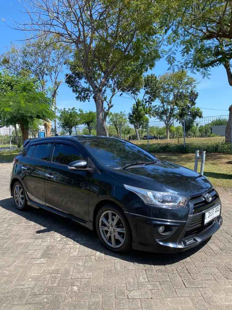 LOW KM 82 RB! YARIS TRD 2015
