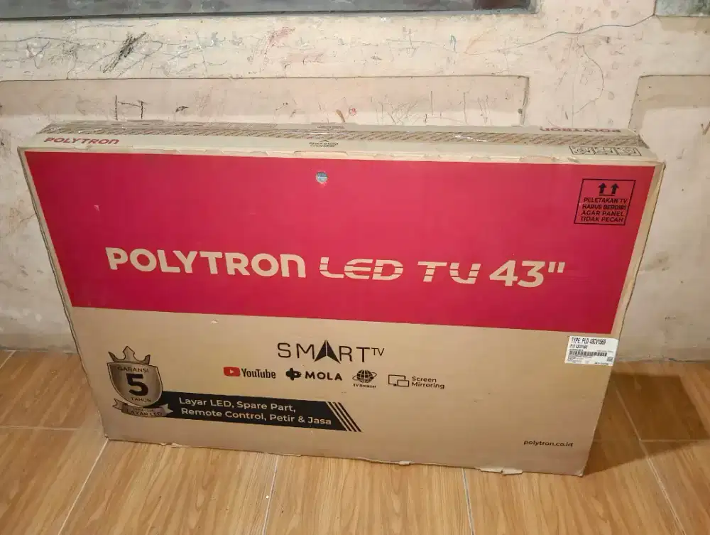 Smart TV lengkap bawaan pabrik