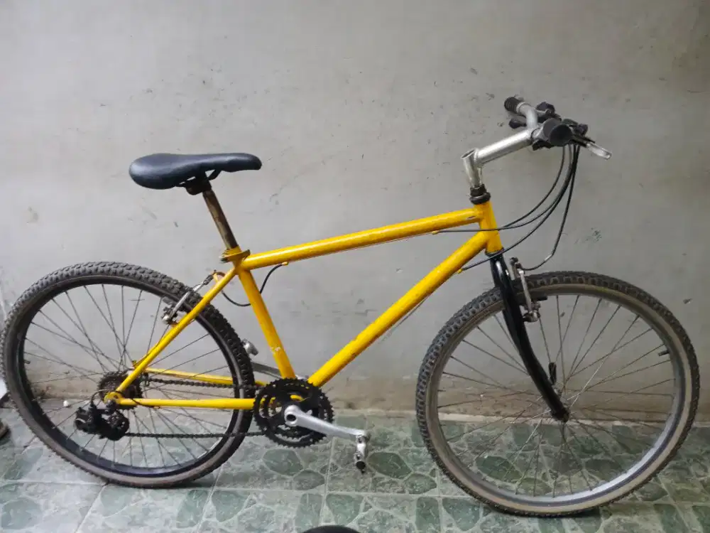Frame boston USA rims 26 size 17. Kirim2 bisa jg.