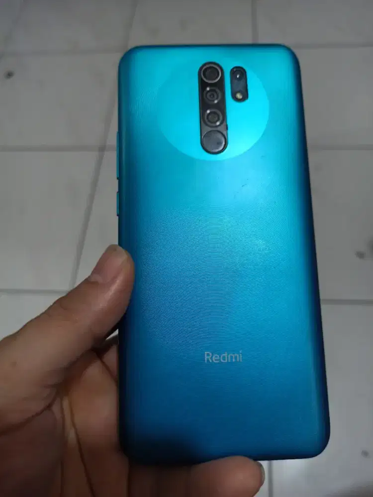 Redmi 9 Ram4Gb/64Gb ORI Mulus Golden ponsel