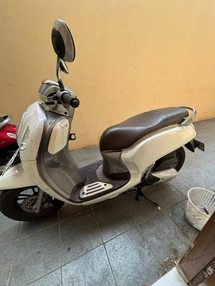 Scoopy 2022 keyless