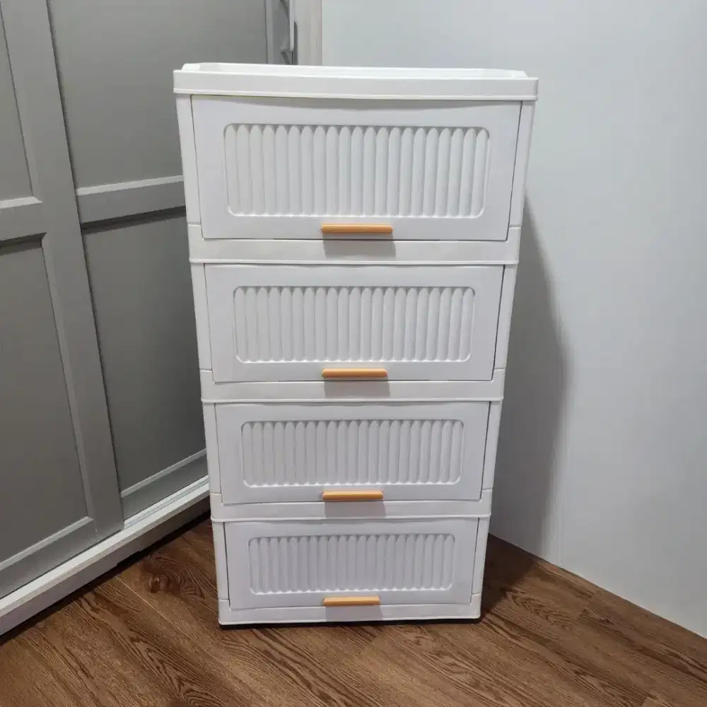 Jual Lemari Plastik Putih 4 Pintu (ukuran Lebar 50cm) - Prelove