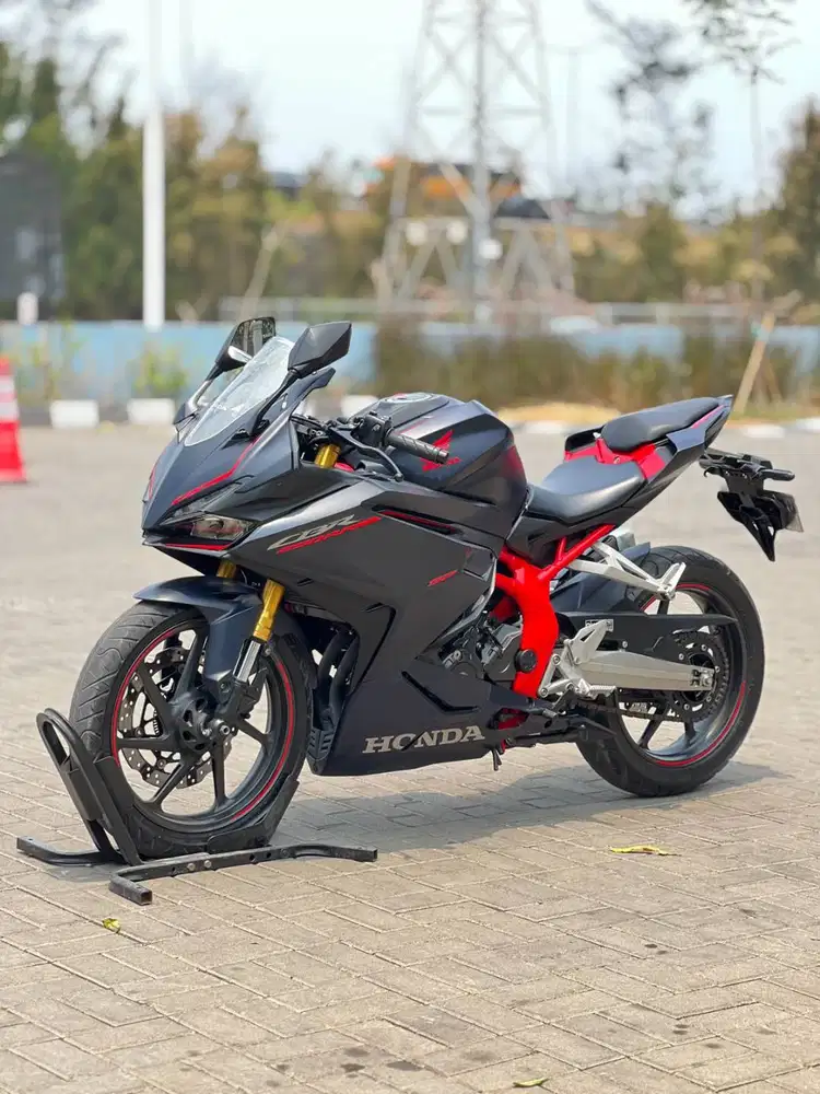 HONDA NEW CBR 250RR ABS SP MYSTIQUE BLUE 2022 KM LOW PAJAK ON SIAP GAS