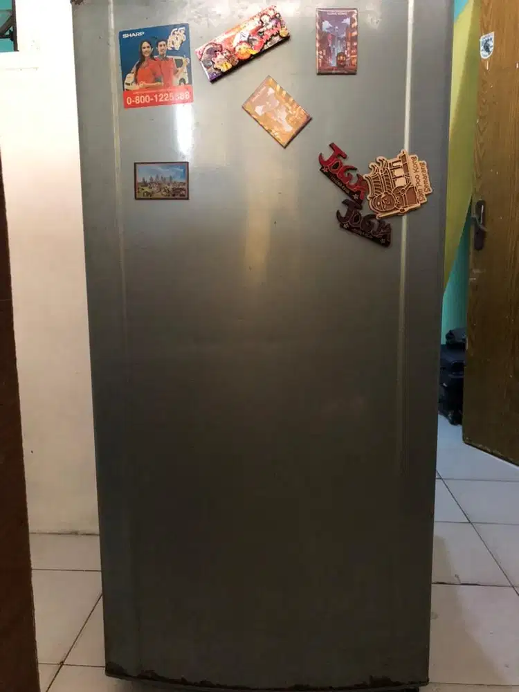 Kulkas sharp bekas 1 pintu