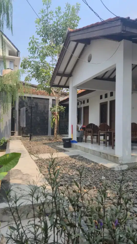 Kamar kost Murah dan Nyaman free wifi