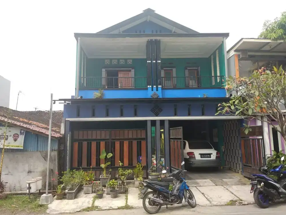Dijual Rumah 2 Lantai di Banyuanyar Banjarsari Solo Kota, 5 Kamar Tidur, Garasi 3 Mobil – Rp1,7 Miliar Nego