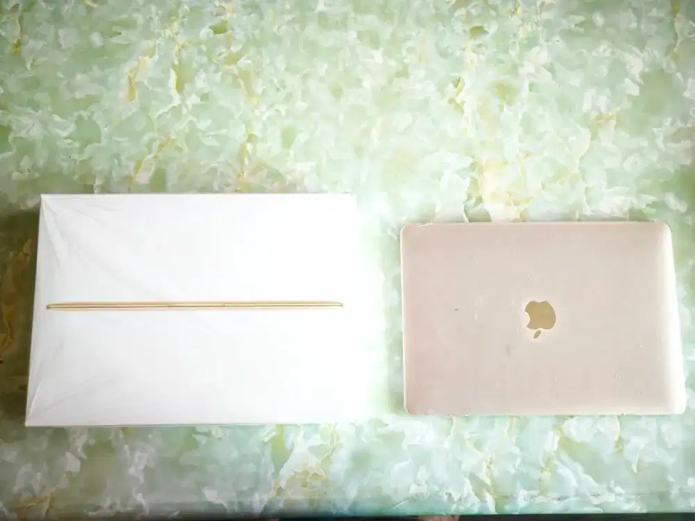 DiJual Macbook 12 2015 A1534 512gb Gold, Bisa Dual OS dengan Windows