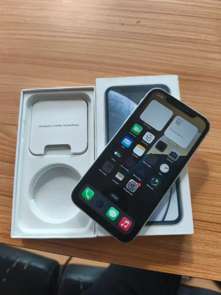 Iphone xr 128 inter white