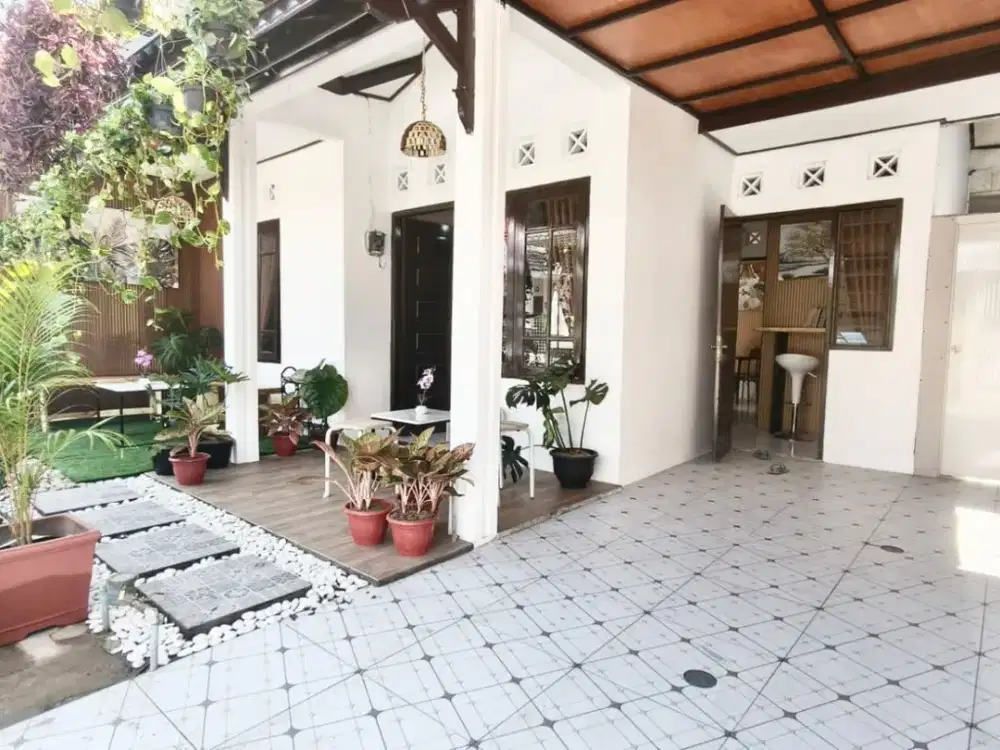 RUMAH SIAP HUNI FULL FURNISHED DI BANTUL, DEKAT KAMPUS POLITEKNIK ATK! HARGA 615 JUTA