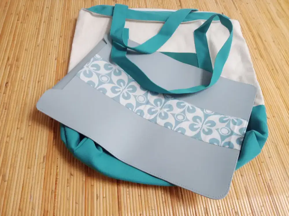 SUPER MURAH!!! BORONGAN CASE LAPTOP BATIK + TOTE BAG JUMBO BARU