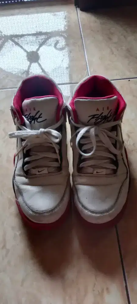 Sepatu nike size 41