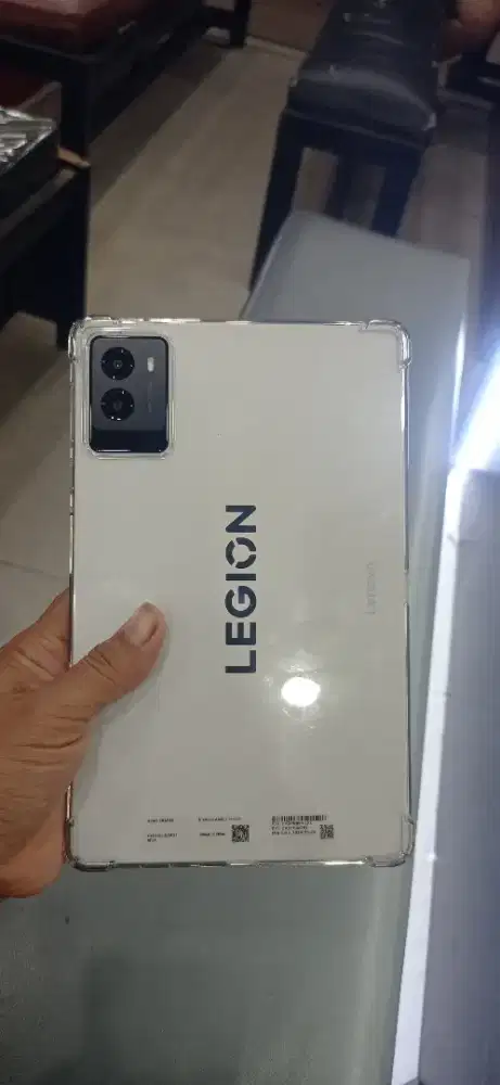 Second tablet LEGION