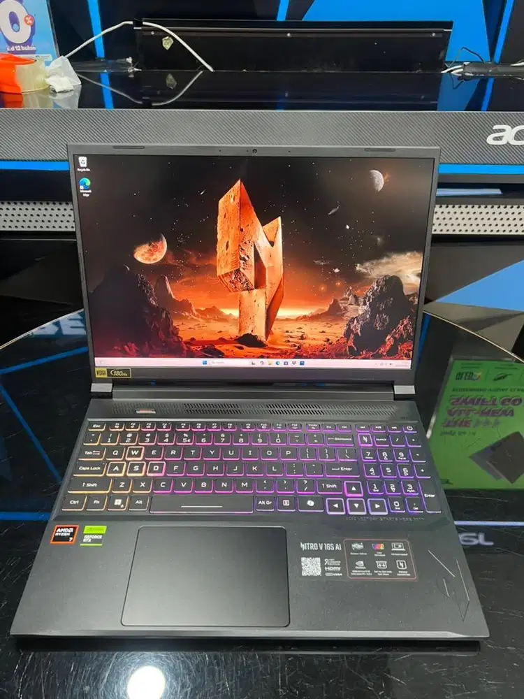 Acer Nitro v16s RTX5060