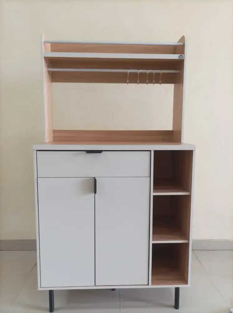 Meja serbaguna minimalis