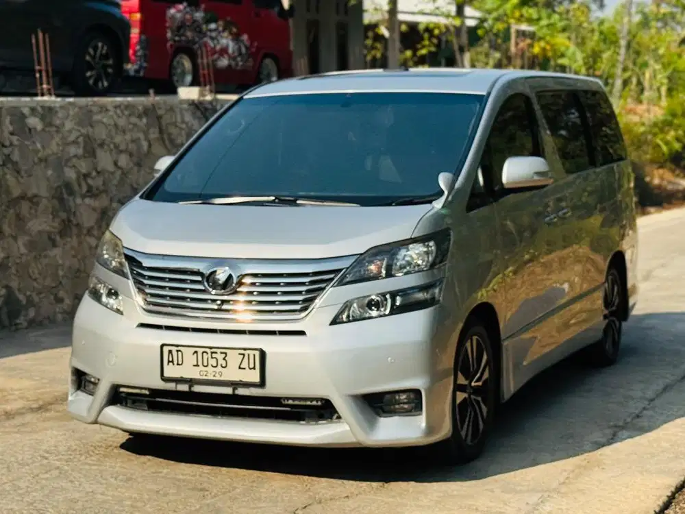 Velfire z Premium Sound 2011