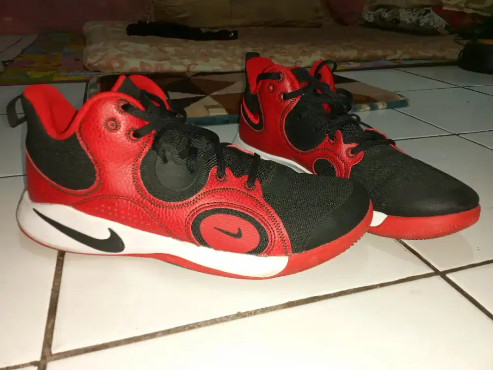 Nike Fly by Mid 2