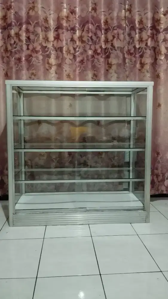 ETALASE BEKAS 100x100x50 cm
