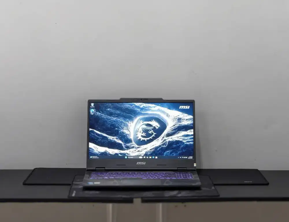 LAPTOP GAMING MSI CYBORG 15 B2RWFKG INTEL CORE 7 240H RTX 5060 144Hz