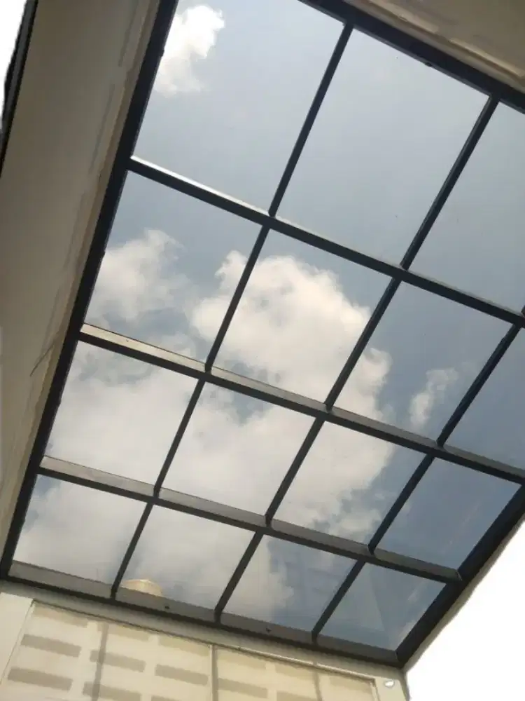 Kanopi Semi Kaca Solartuff Bening Mempercantik Tampilan Rumahmu