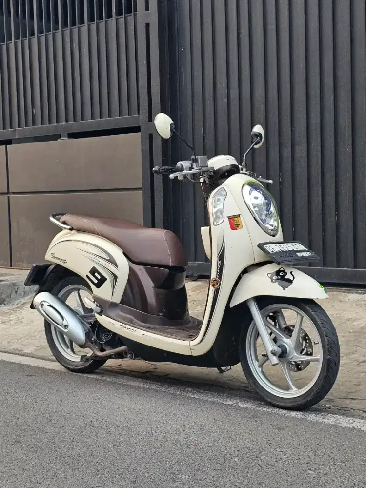 Honda Scoopy 2014