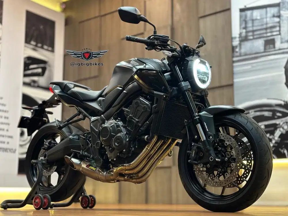 Honda CB 650 R Black edition