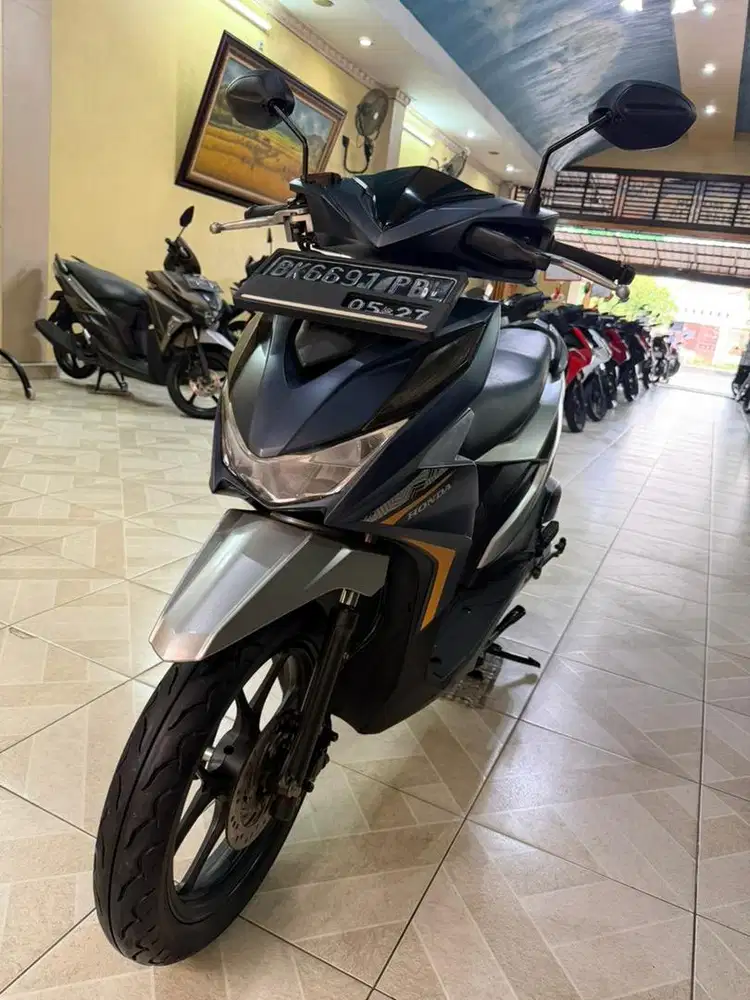 New Beat CBS ISS 2022 Super Cantik*Odomtr 14.000 KM*plaza motor
