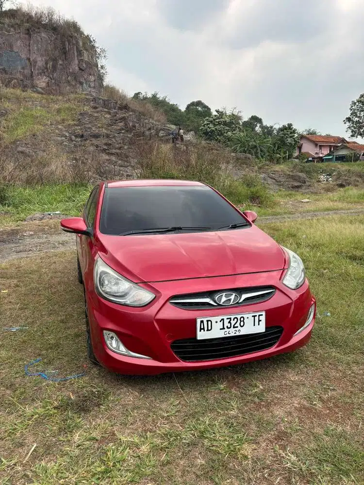 Hyundai Grand Avega 2012 Bensin