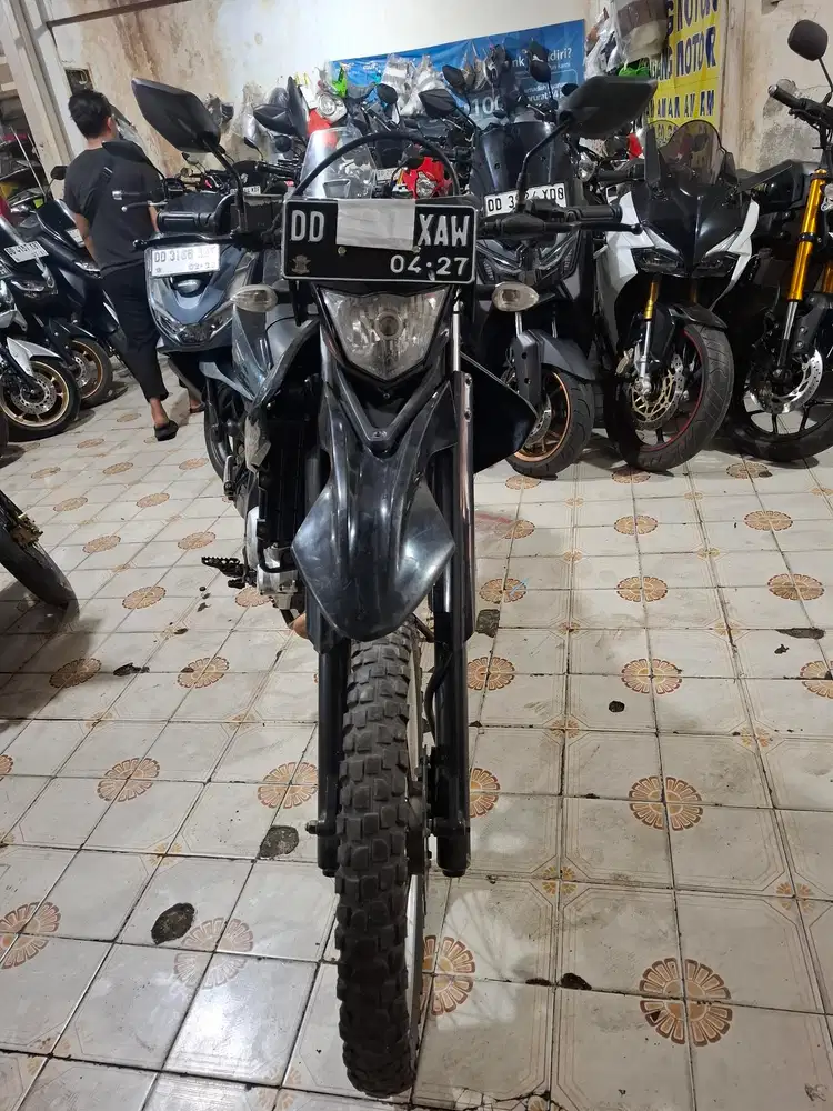Yamaha WR 155cc 2022 Hitam