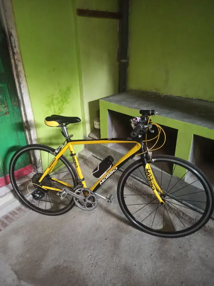 SEPEDA GOWES MOSSO