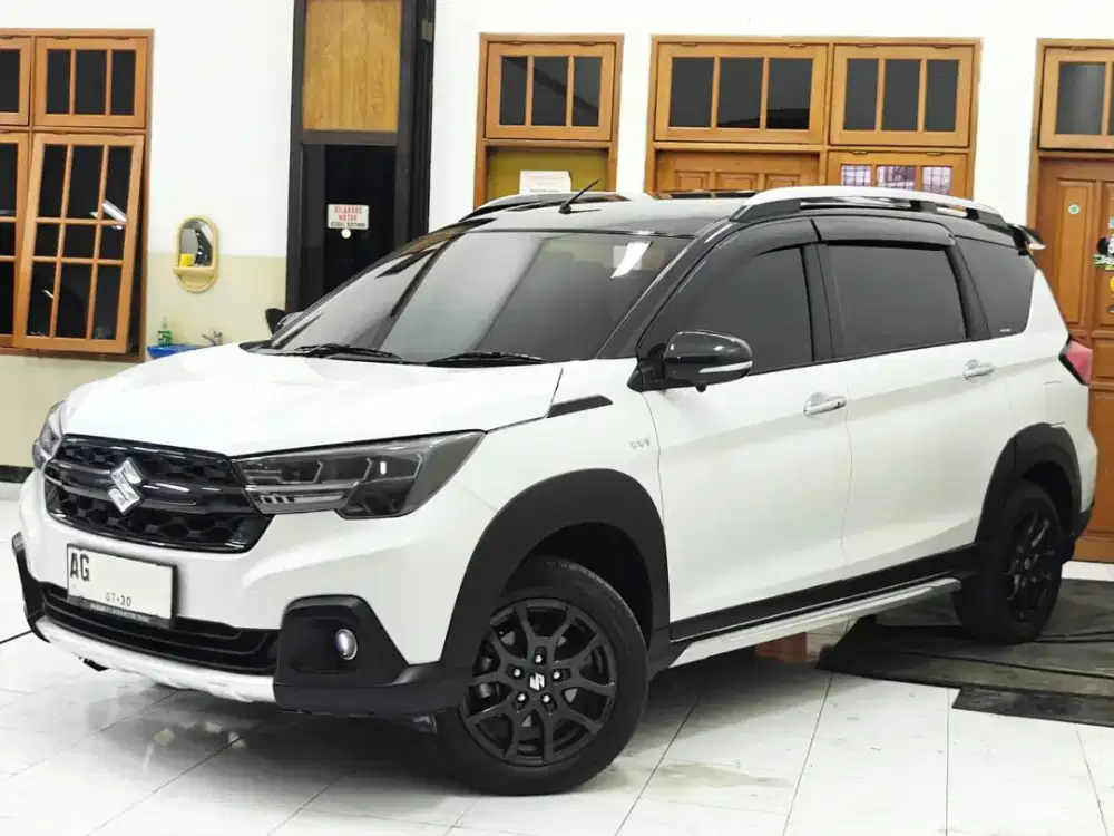Suzuki XL7 Alpha Hybrid Matic 2025