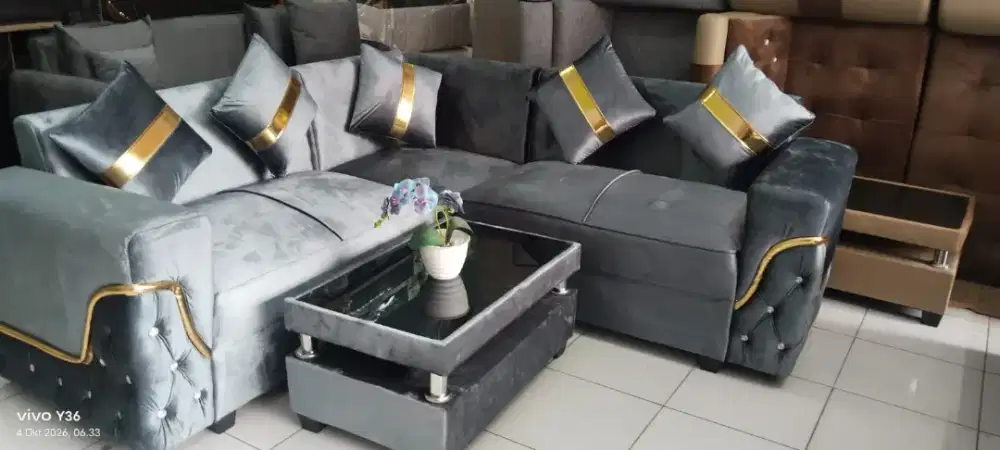 Sofa sudut full bludru