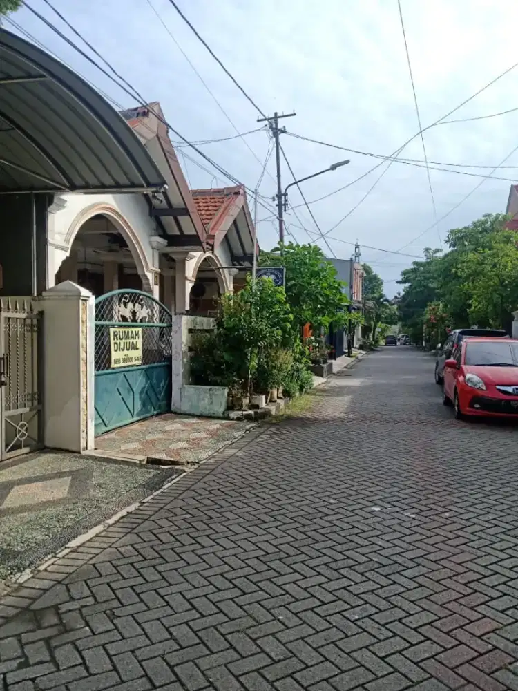 Dijual rumah siap huni Surabaya Barat 2,5 km dari PTC atau supermall