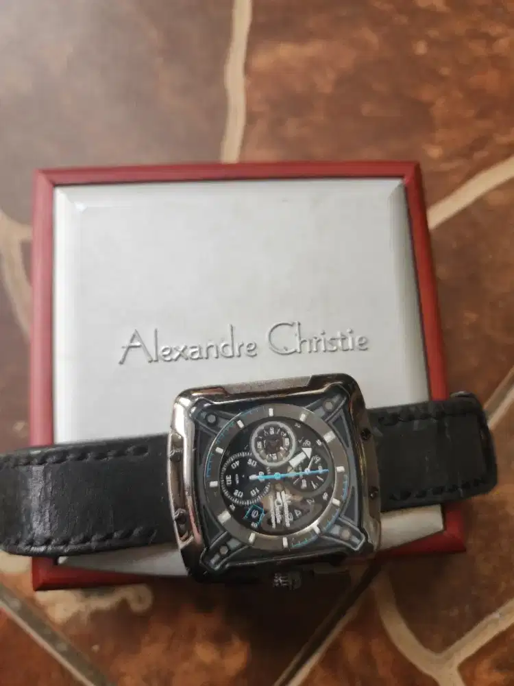 Jam Alexandre Christie