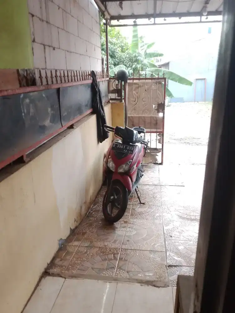 Vario merah 2007 karbu