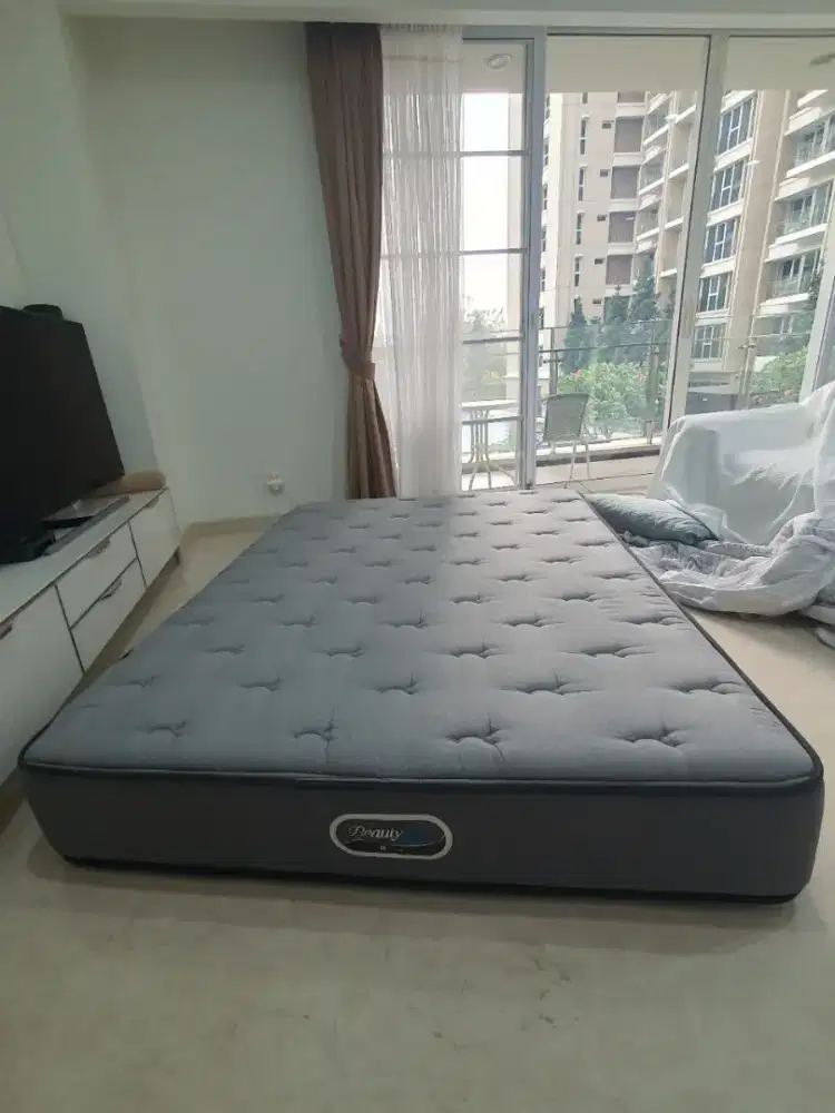 Kasur only. Simmons beauty rest 160x200.