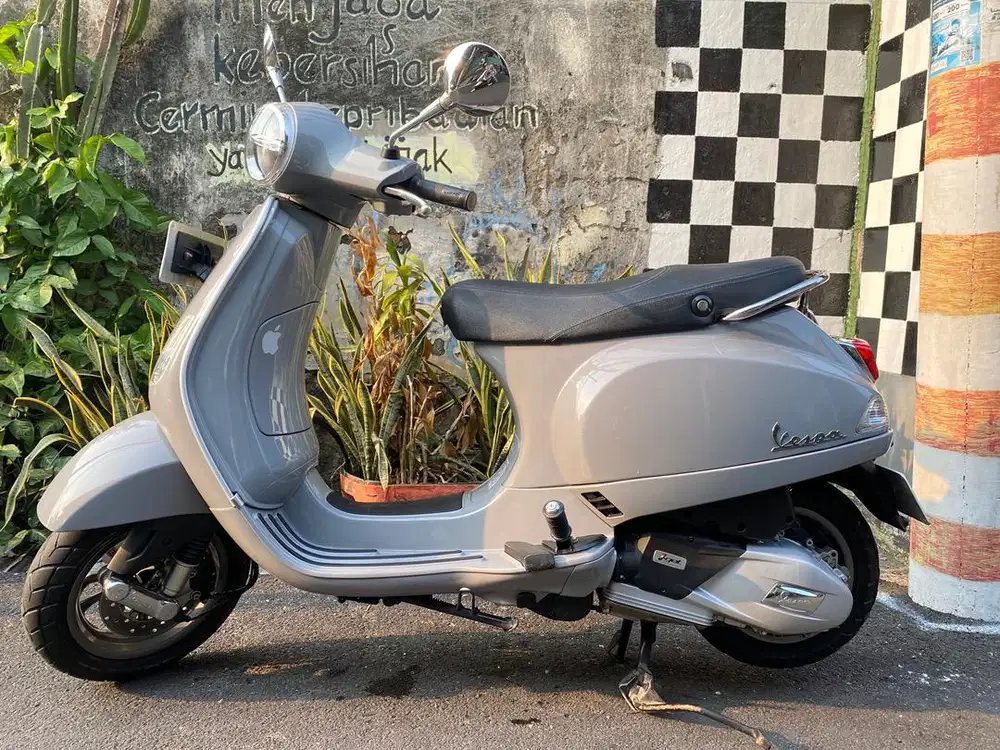 Motor Vespa LX 125