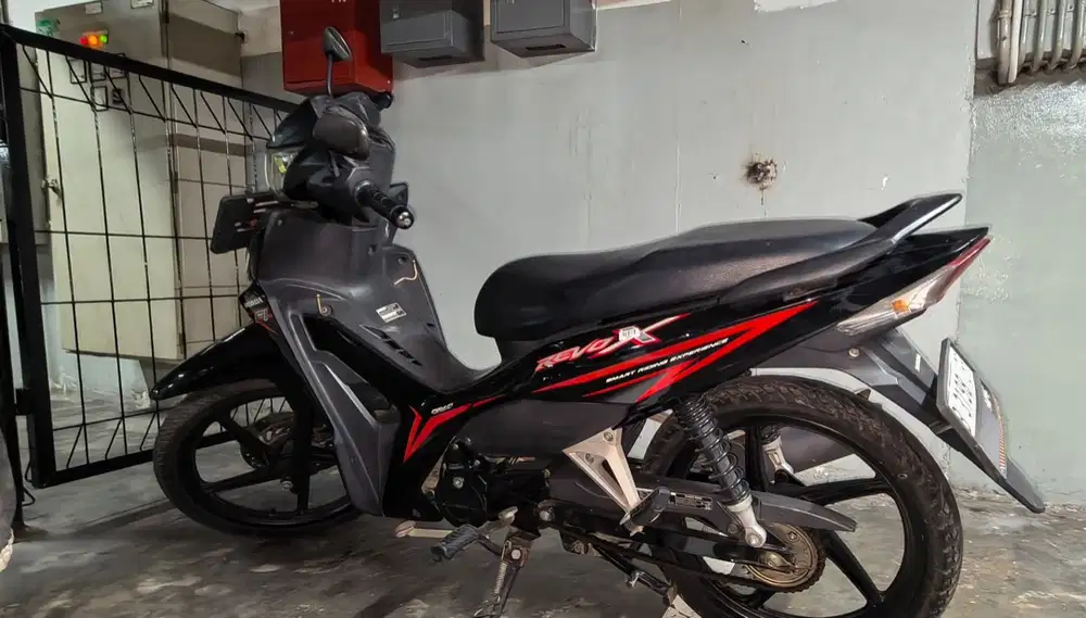 JARANG ADA-Dijual Cepat Honda Revo Fit FI 2018 KM9rb PajakPanjang 2027