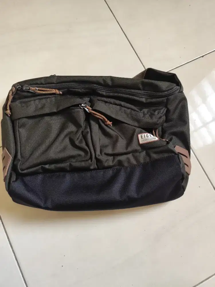 Tas eiger warna army