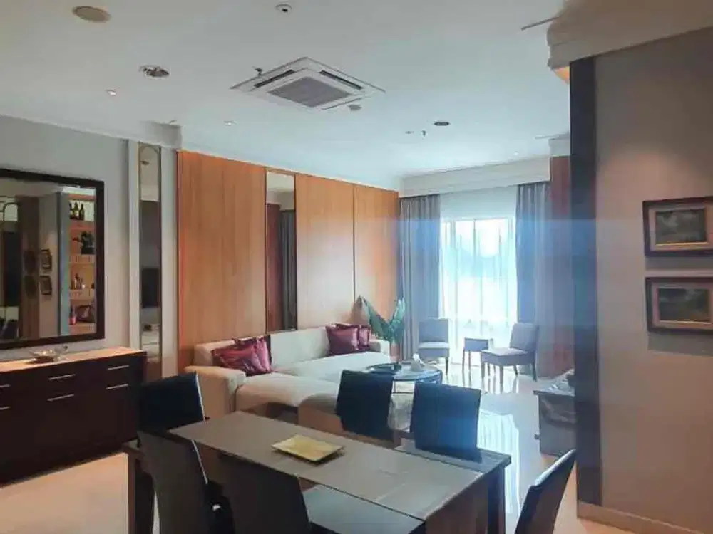 Disewakan apartemen senayan residence  full furnish bagus lengkap siap huni lantai rendah