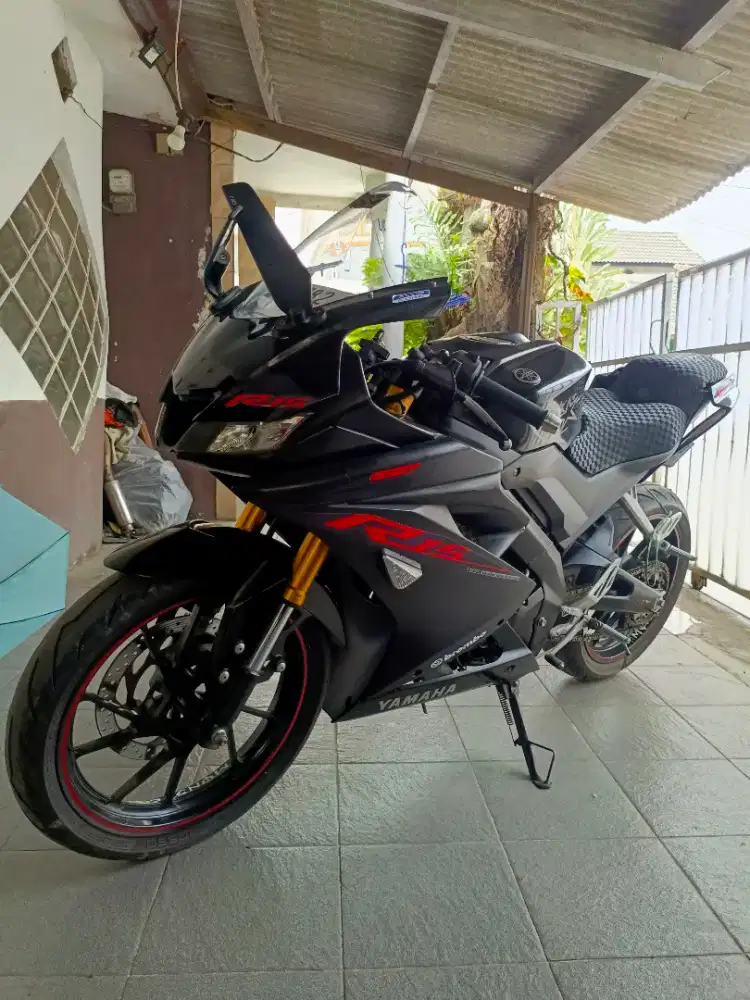 yamaha r15 2019 kumplit isi mulus