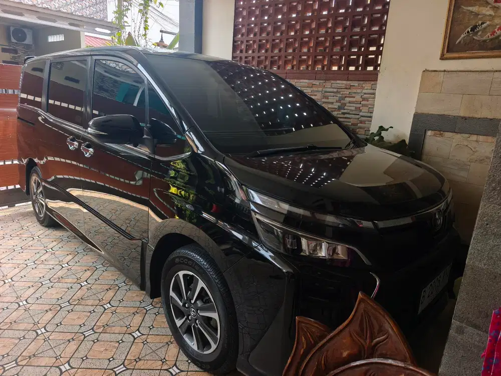 Toyota Voxy 2018 Km Rendah