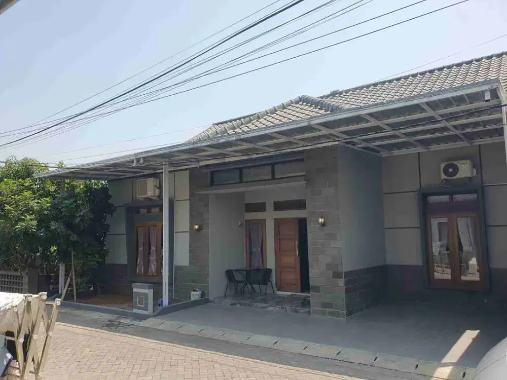 du jual rumah di perumahan sapphire townhouse slawi