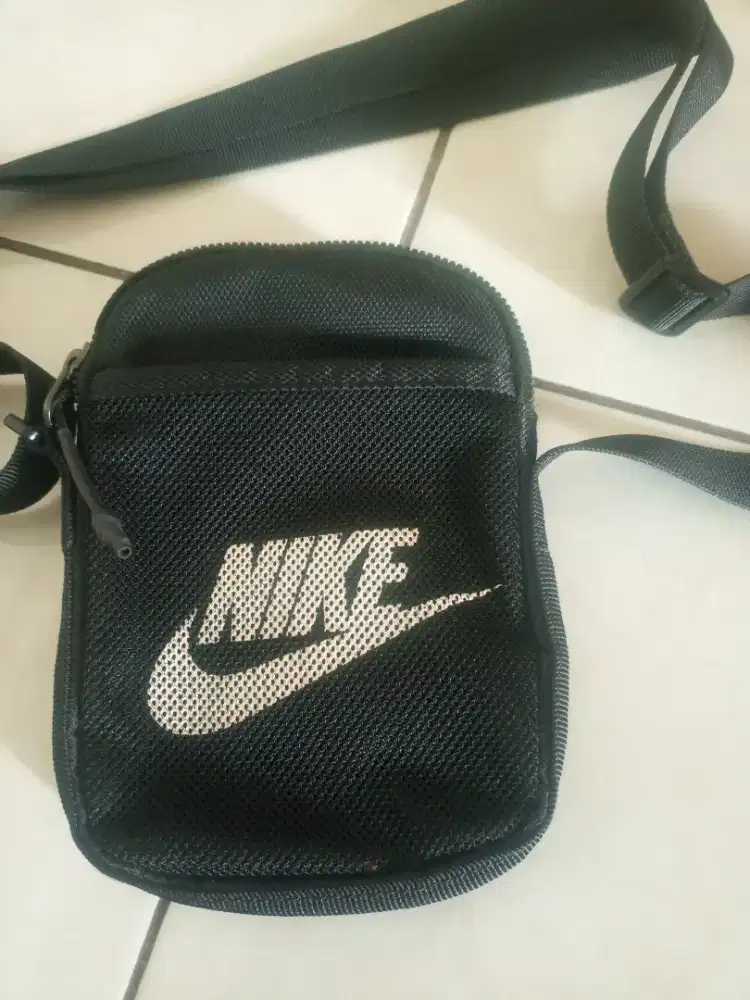 Nike tas mini original, pl pribadi, nett harga