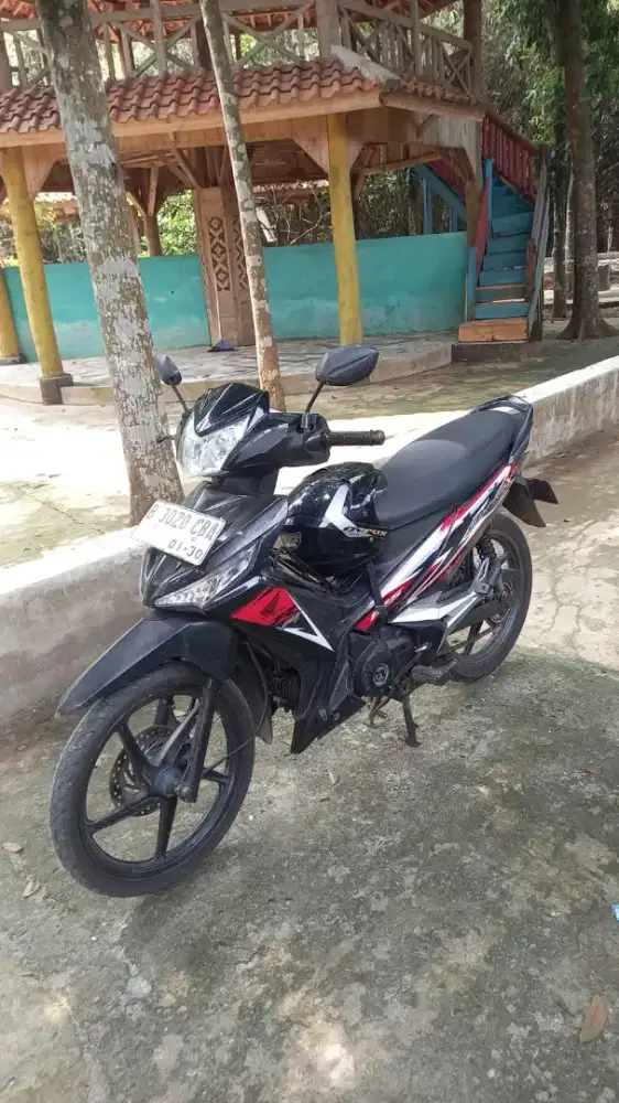 Honda supra x 125 thn 2015