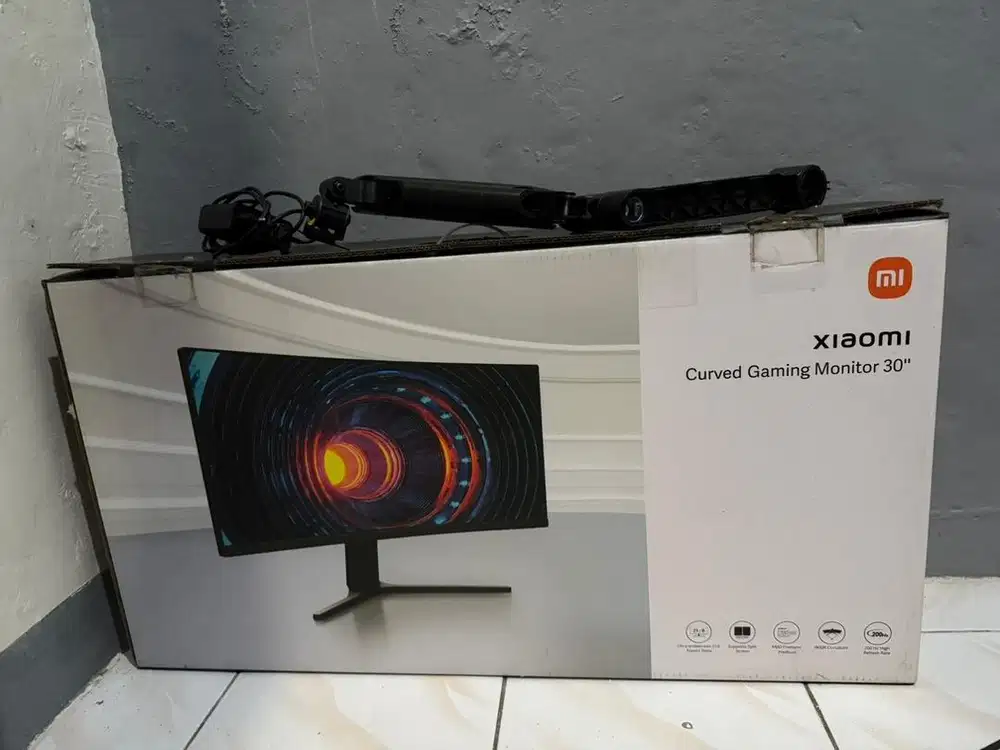 Xiomi 30 inch 200Mhz
