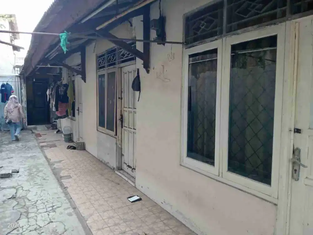 DIJUAL KONTRAKAN 7 PINTU  LOKASI STRATEGIS DAAN MOGOT BARU  BATU CEPER TANGERANG